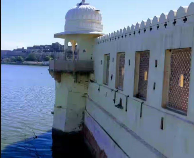 Mokham Vilas, India